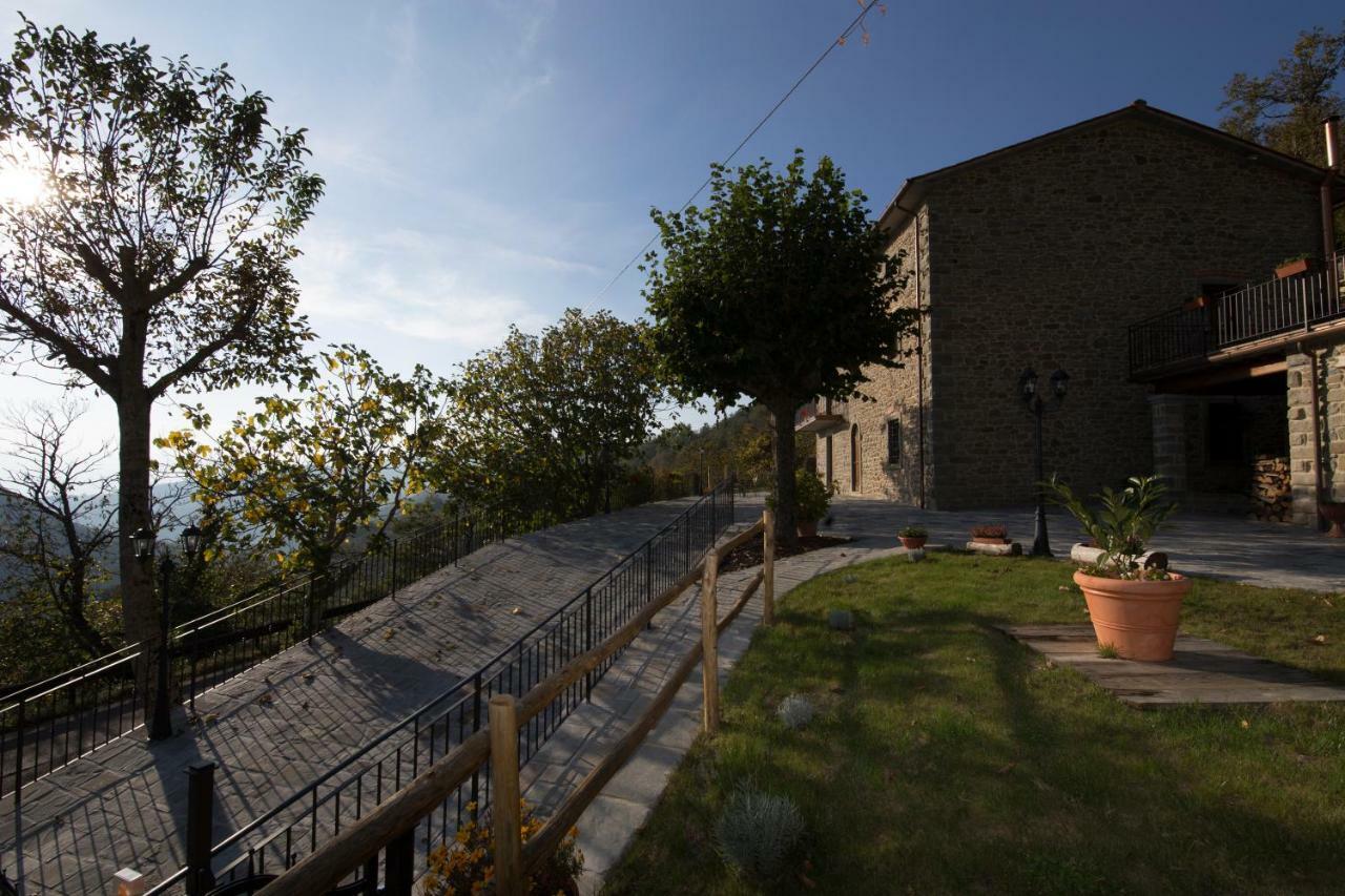 Apartamento Antichi Sentieri Serravalle  Exterior foto