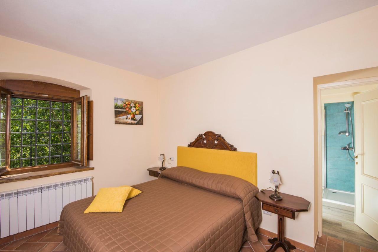 Apartamento Antichi Sentieri Serravalle  Exterior foto